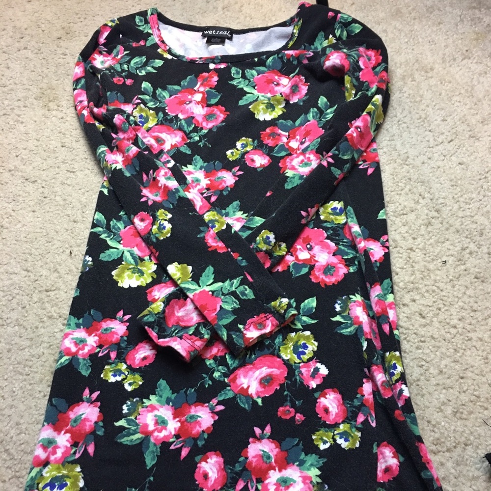 Wet seal long sleeve mini dress